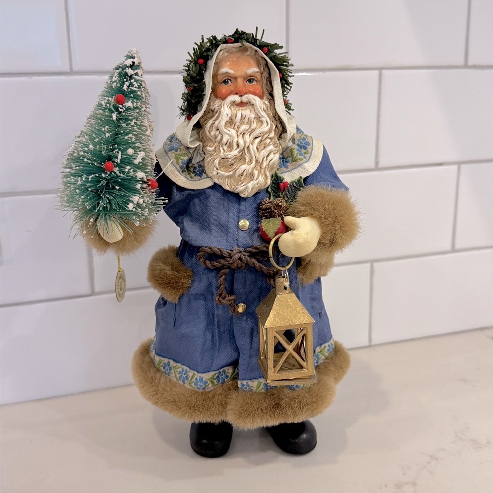 Dept 56 Possible Dreams Clothique Santa A Beacon of Light 15022 1993 - Picture 2 of 12